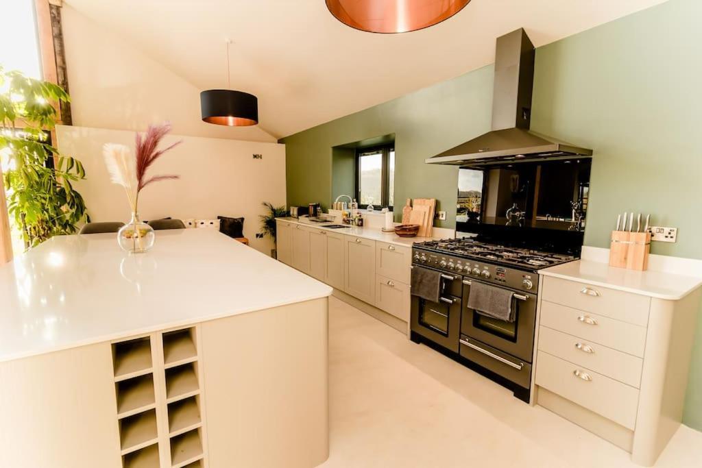 Beautiful Barn Conversion Close To The Broads Dilham Exteriör bild