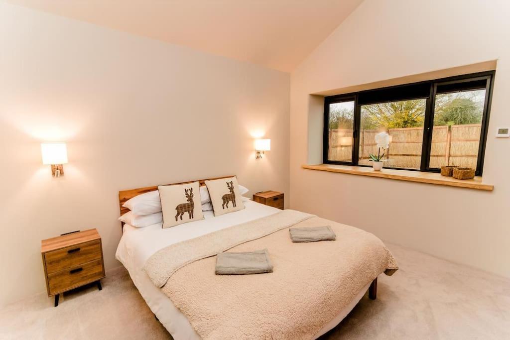 Beautiful Barn Conversion Close To The Broads Dilham Exteriör bild