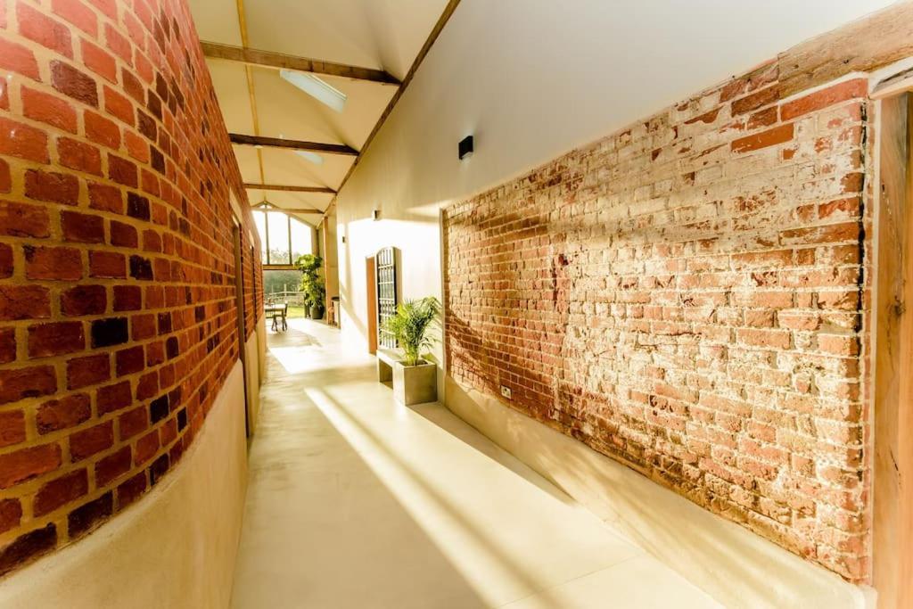 Beautiful Barn Conversion Close To The Broads Dilham Exteriör bild