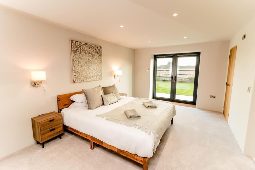 Beautiful Barn Conversion Close To The Broads Dilham Exteriör bild