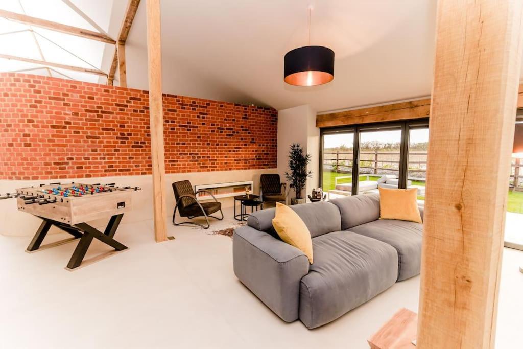 Beautiful Barn Conversion Close To The Broads Dilham Exteriör bild