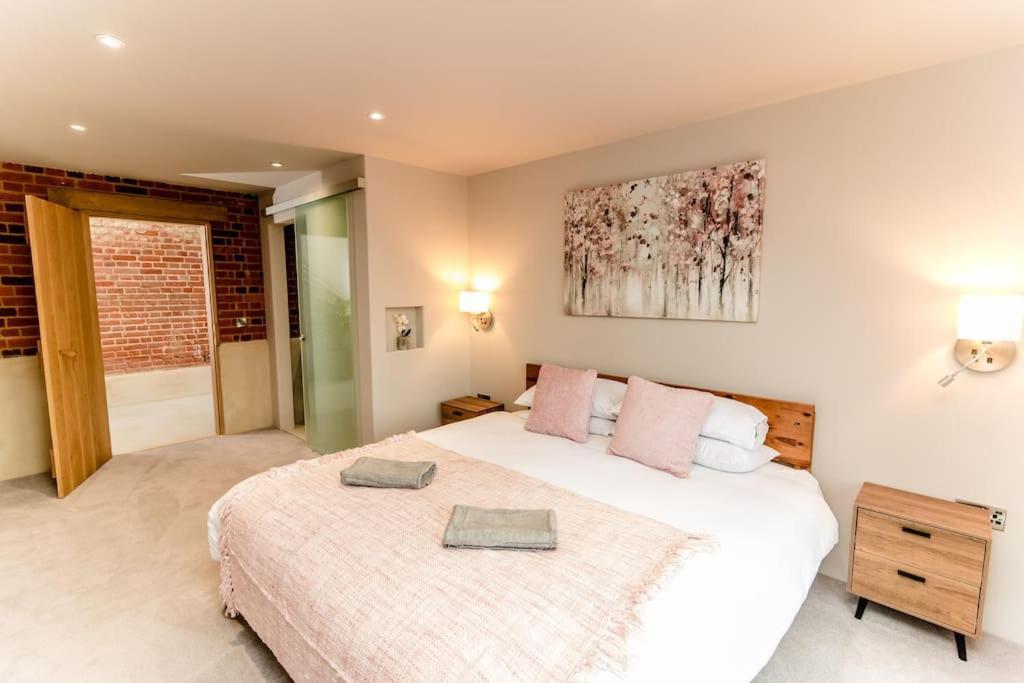 Beautiful Barn Conversion Close To The Broads Dilham Exteriör bild